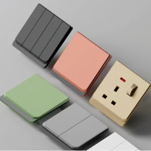 High Quality Green Gold Gray à prova d'água Touch Panel Wall Switch UK 10A 2 Gang 1 Way or 2 Gang 2 Way 2 Gang 3 Way Switched tomada