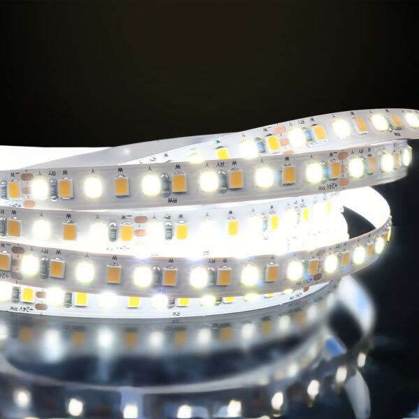 High Quality 12V/24V LED flexível Tape CCT Changeable 3000+6000K Warm White Cuttable 2835 SMD Strip luminárias com Controller