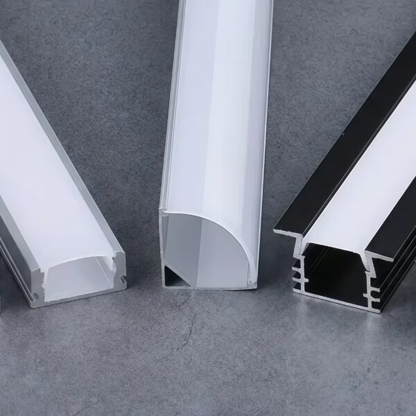 personalizado alumínio Channel Extrusion Profile embutido Led alumínio Profile Channel com Diffuser White preto para fita LED
