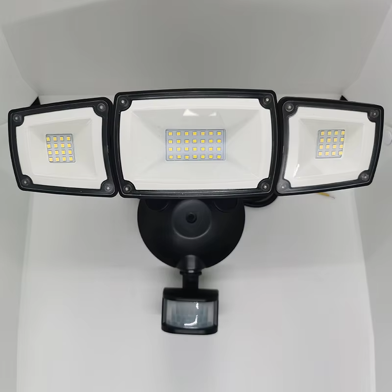 moderno Abs plástico luminária de parede externo lâmpada refletor Human Infrared Sensor 3 Head luminária de jardim Searchlight
