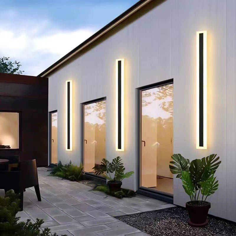 moderno Design Long Strip Shape preto White à prova d'água externo Ip65 luminária Acrylic Stainless Steel Led luminária de parede luminária