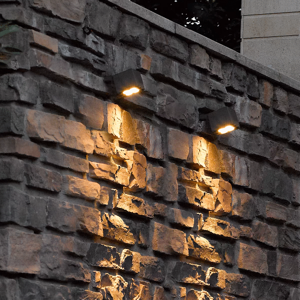 High Performance IP66 Waterproof LED Floodlight High Bright Warm White 3-Year Warranty Lightweight Surface Mounted Garden Safety